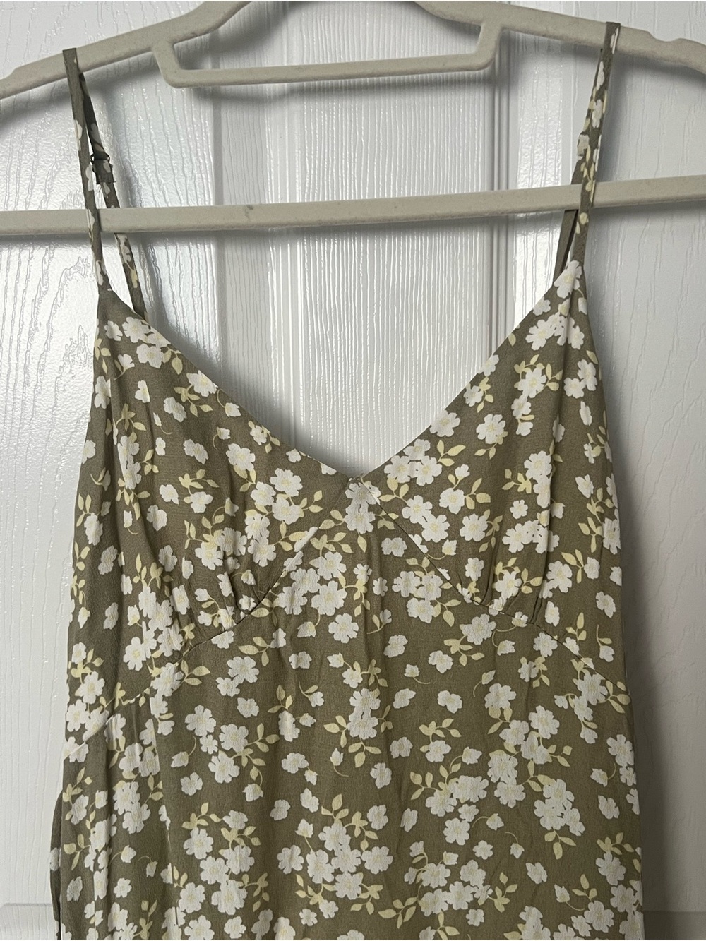 Kivari Olive Green Floral Maxi Slip Dress Size 6 - Picture 2 of 5